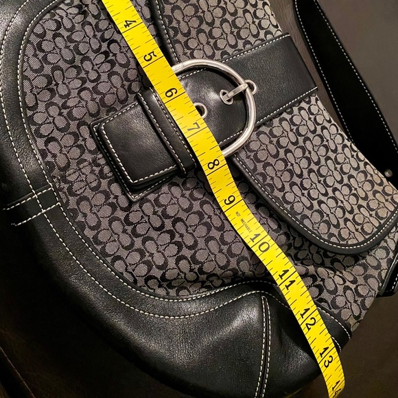 Authentic Coach Handbag - Picture 4 of 5